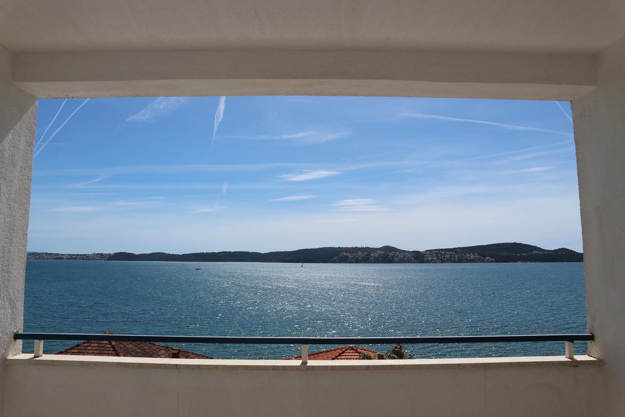 Hotel Bavaria Trogir Donji Seget Eksteriør billede