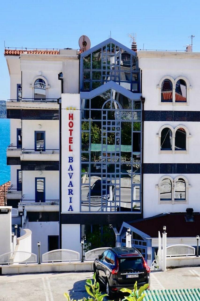Hotel Bavaria Trogir Donji Seget Eksteriør billede